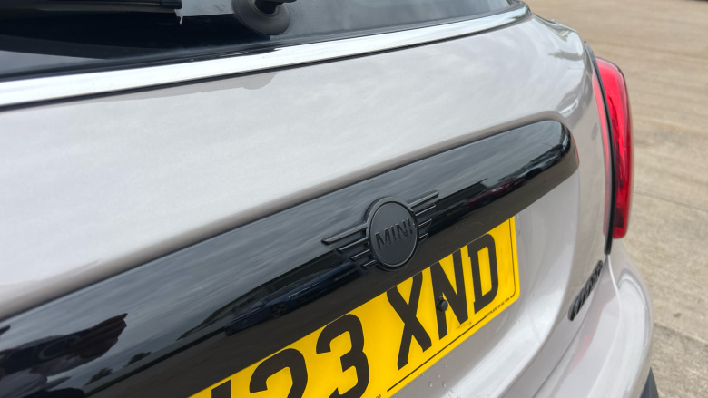 MINI Cooper 1.5 C Sport 5dr Auto Petrol Hatchback